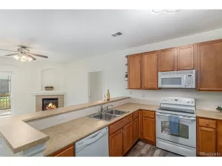 Photo #5: 9476556 Listing