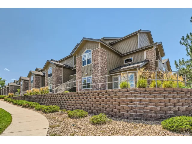 MLS: 9476560 Condo For Sale