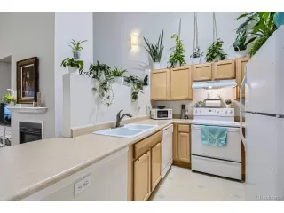 Photo #4: 9476560 Listing