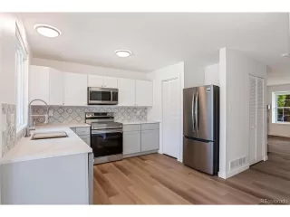 More Details about MLS # 9476581 : 9613 W CHATFIELD AVE F LITTLETON CO 80128