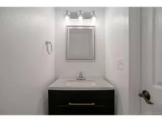 Photo #4: 9476581 Listing