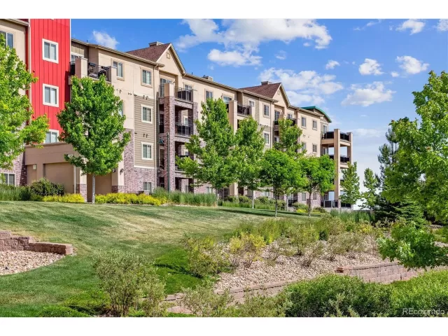 MLS: 9478668 Condo For Sale