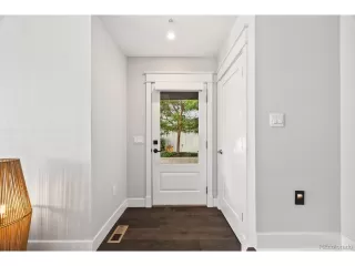 Photo #4: 9479223 Listing