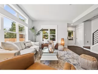 Photo #6: 9479223 Listing