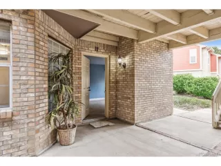 Photo #4: 9480030 Listing