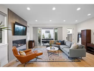 Photo #2: 9481052 Listing