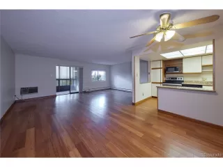 Photo #5: 9485628 Listing