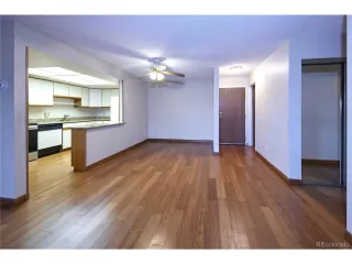 Photo #6: 9485628 Listing