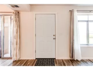 Photo #6: 9486636 Listing