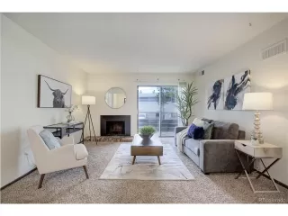 Photo #4: 9489847 Listing