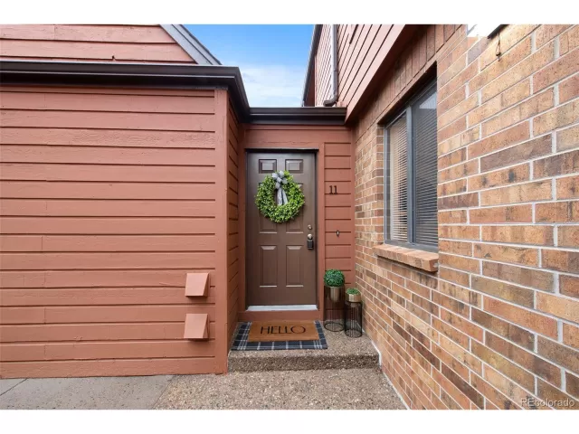 MLS: 9490496 Condo For Sale