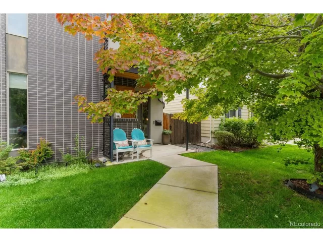 MLS: 9491350 Condo For Sale