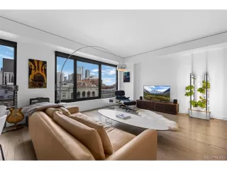 Photo #2: 9492834 Listing 