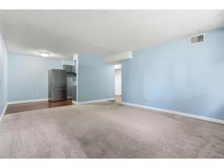 Photo #5: 9494820 Listing