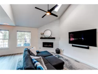 Photo #5: 9495739 Listing 