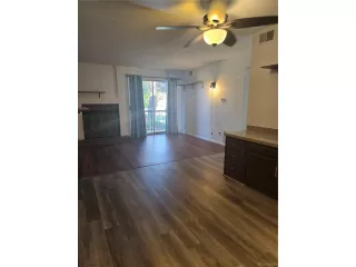 Photo #5: 9496762 Listing