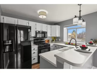 Photo #6: 9501693 Listing 