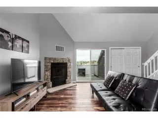 Photo #4: 9502505 Listing