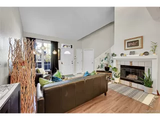 Photo #5: 9504632 Listing