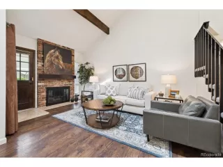 Photo #2: 9506004 Listing