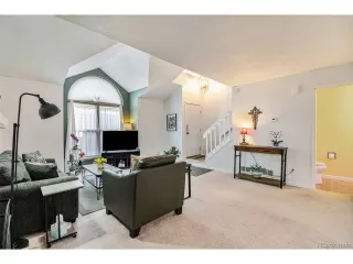 Photo #3: 9507327 Listing 