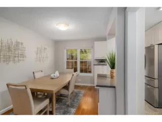 Photo #6: 9508203 Listing 