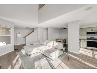 Photo #5: 9508852 Listing 