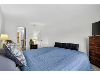 Photo #6: 9510479 Listing