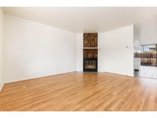 Photo #4: 9511146 Listing