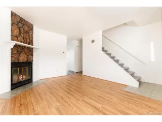 Photo #6: 9511146 Listing