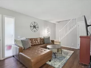 Photo #3: 9513092 Listing