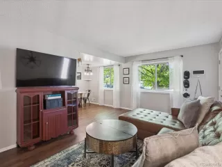 Photo #4: 9513092 Listing