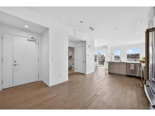 Photo #5: 9514778 Listing 