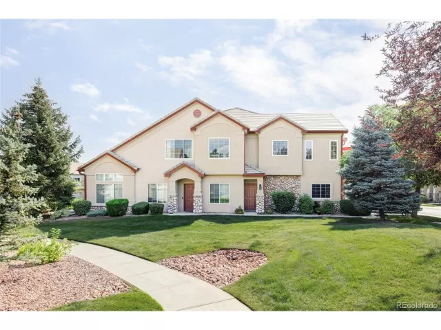 MLS: 9517185 Condo For Sale