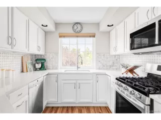 Photo #4: 9517185 Listing 