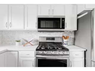 Photo #6: 9517185 Listing 