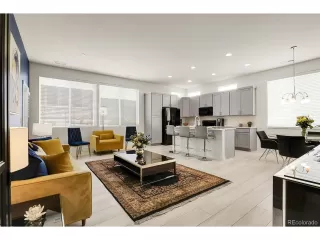 Photo #6: 9518605 Listing