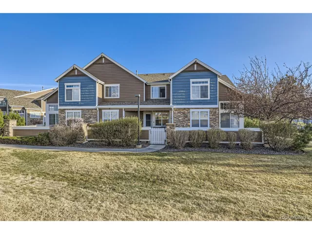 MLS: 9520254 Condo For Sale