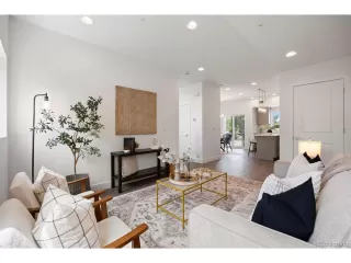 Photo #2: 9526183 Listing