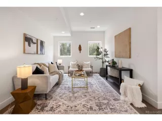 Photo #4: 9526183 Listing