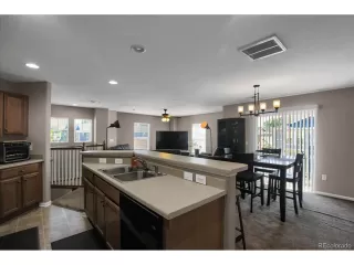 Photo #4: 9527181 Listing