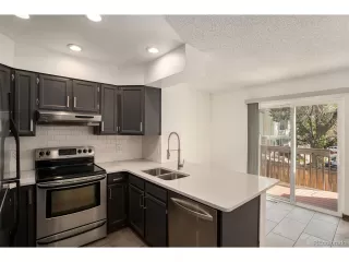 Photo #5: 9528948 Listing 