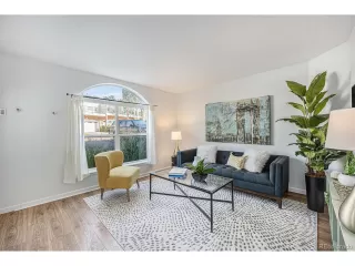 Photo #4: 9532871 Listing 