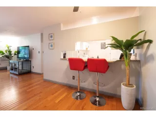 Photo #5: 9534099 Listing 