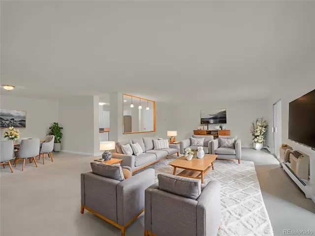 MLS: 9536711 Condo For Sale