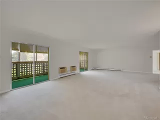 Photo #5: 9536711 Listing