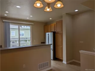 Photo #6: 9537271 Listing