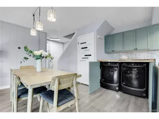 Photo #5: 9538382 Listing