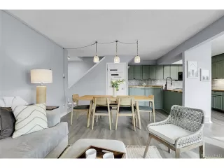 Photo #6: 9538382 Listing