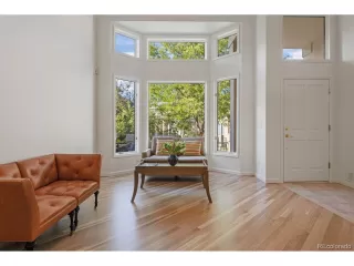 Photo #2: 9540298 Listing